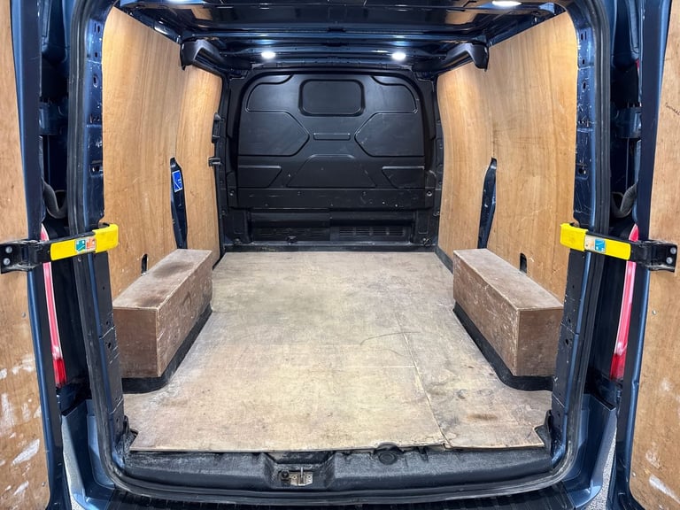 2021 Ford Transit Custom 2.0 EcoBlue 130ps Low Roof Limited Van Van Diesel Manual