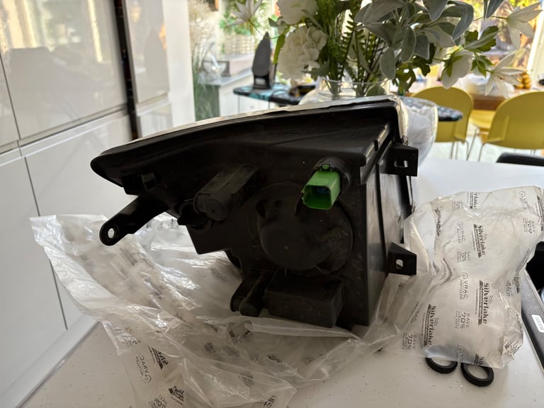 Ford Connect Transit R Headlamp 2012