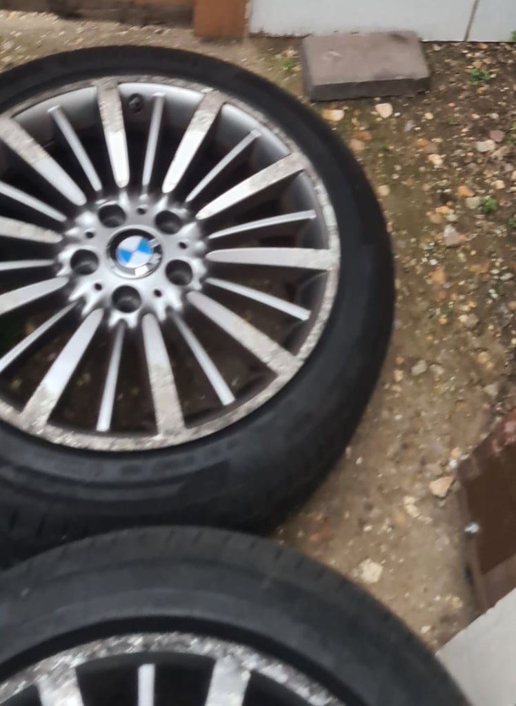 Original BMW F30 18inch alloys with Contisport RFT tyres