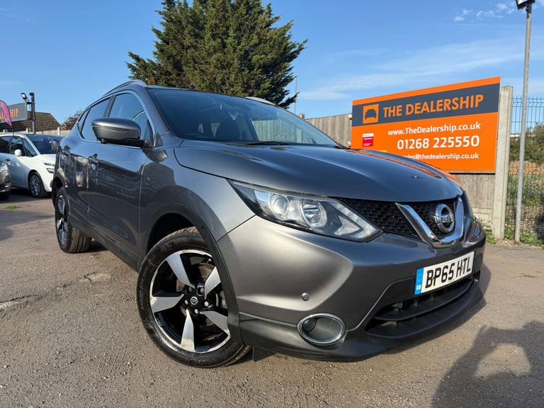 2015 Nissan Qashqai 1.6 DiG-T N-Tec+ 5dr HATCHBACK PETROL Manual