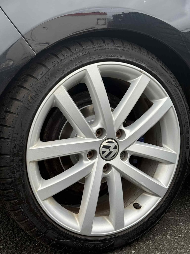 Volkswagen, GOLF, Hatchback, 2010, Manual, 1968 (cc), 3 doors