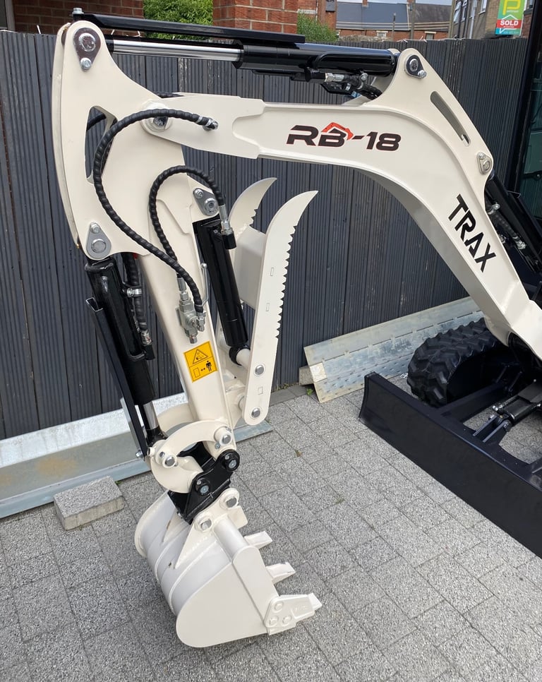 Brand New TRAX / Kubota Mini Digger / Excavator 