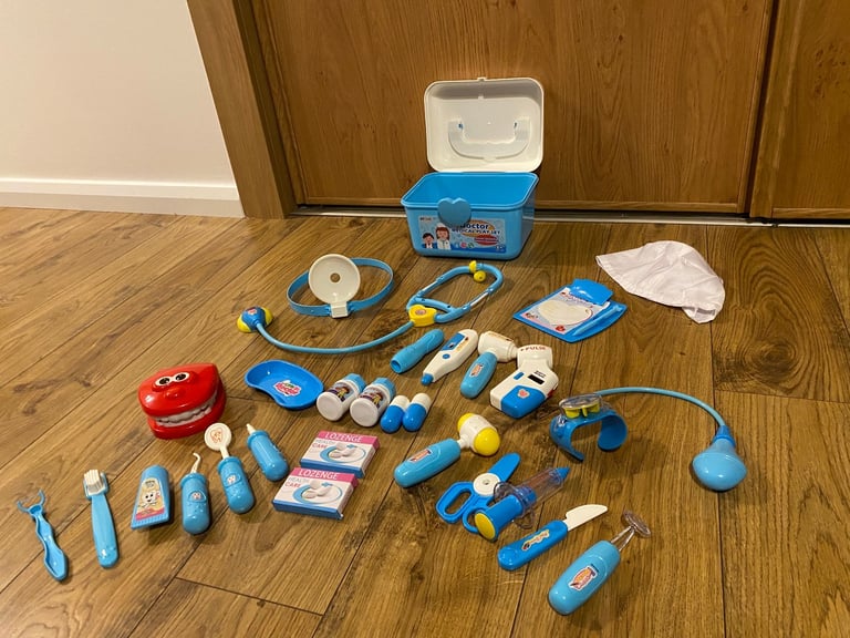 KIDS DOCTORS & DENTIST TOY SET IN CASE, INC MEDICAL TOOLS WITH LIGHTS & SOUNDS