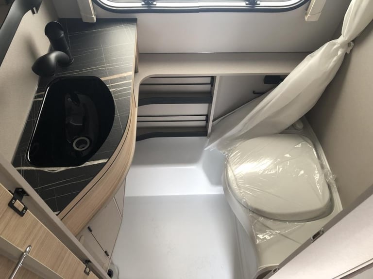 2024 ERIBA TOURING 530 BRAND NEW CARAVAN