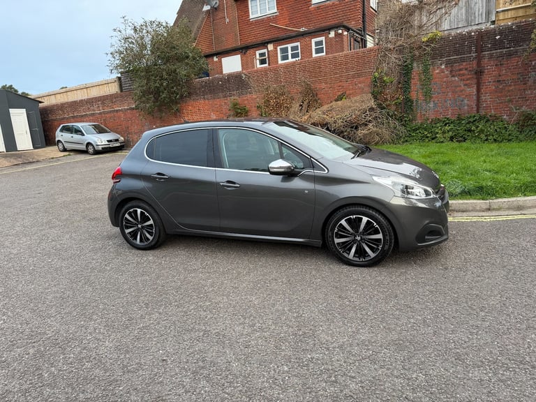 2019 Peugeot 208 1.2 PureTech Tech Edition Hatchback 5dr Petrol Manual Euro 6