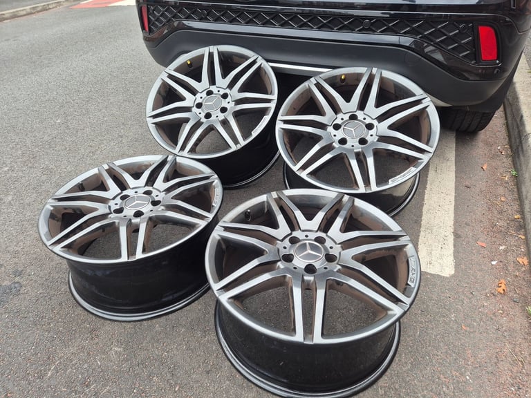 image for 🌟Genuine Mercedes Night edition 19 inch staggered alloy wheels 