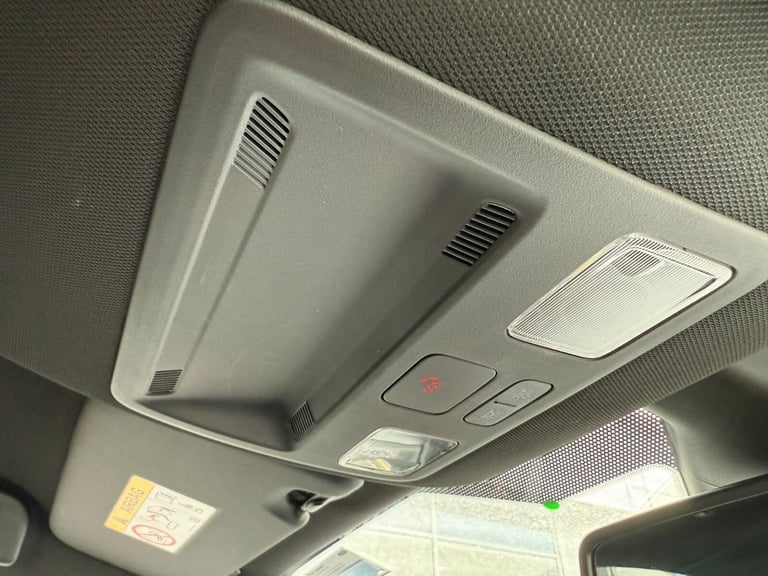 2024 Ford Puma 1.0T EcoBoost Hybrid mHEV ST 5dr DCT - Only 2,700 miles! Hatchback Petrol Automatic