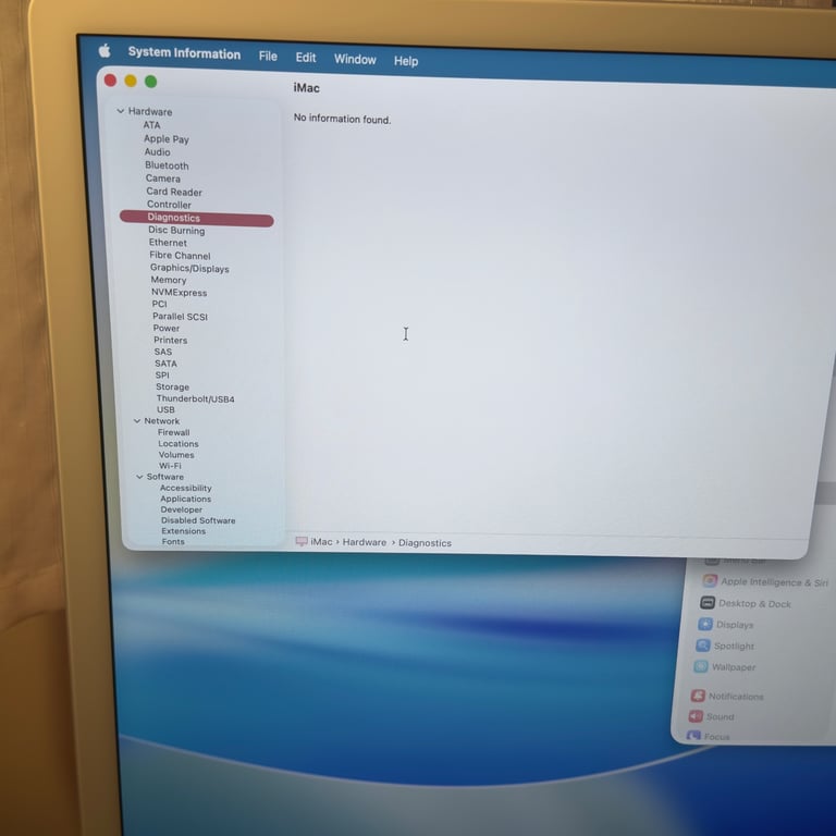  Apple iMac 24-inch, 2024 M4 Processor, 16GB RAM, 256GB SSD, 8‑Core GPU, 4.5K