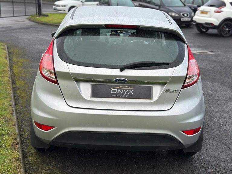 2013 Ford Fiesta 1.25 Zetec Euro 5 5dr HATCHBACK Petrol Manual
