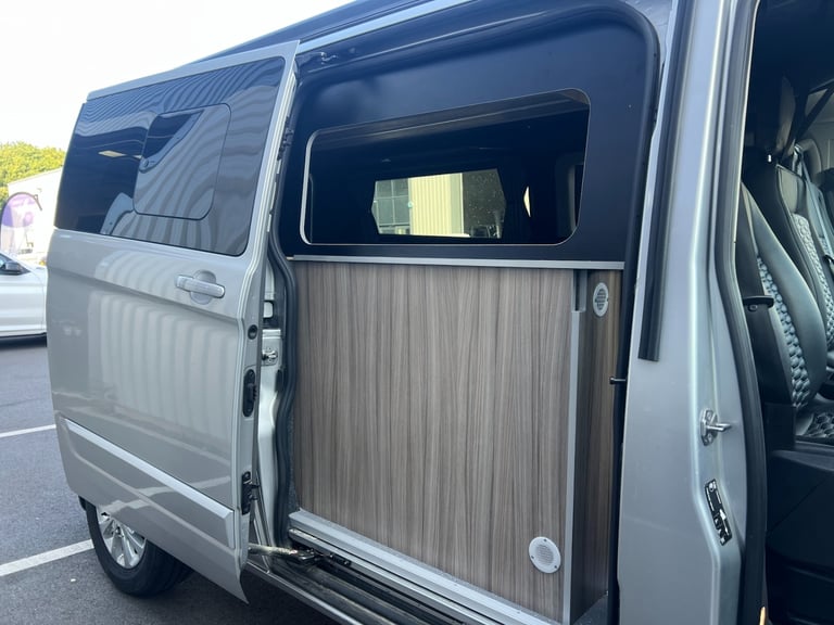 2020 Ford Transit Custom 2.0 EcoBlue 130ps Low Roof D/Cab Limited Van PANEL VAN Diesel Manual