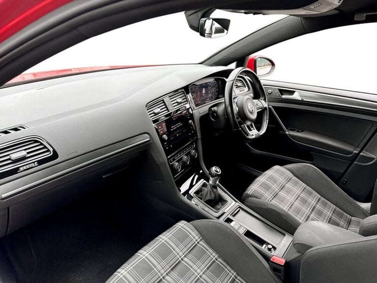 2017 Volkswagen Golf 2.0 TDI 184 GTD 5dr HATCHBACK DIESEL Manual