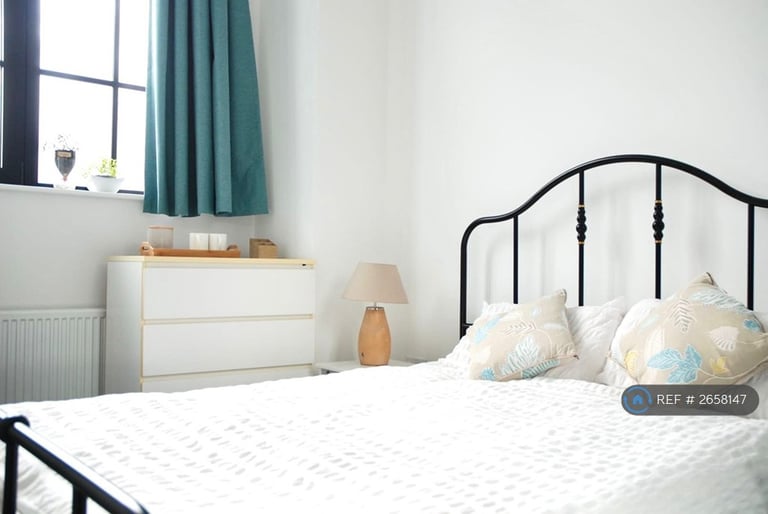 image for 2 bedroom flat in Truscon House, Hayes, UB3 (2 bed) (#2658147)