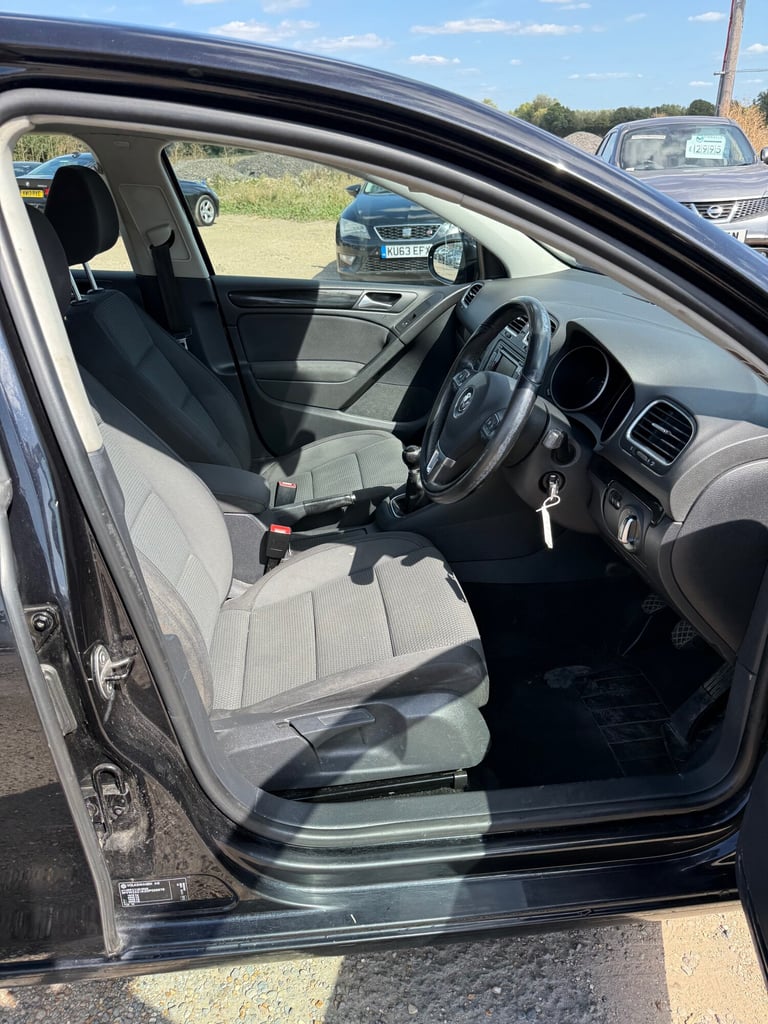 2012 Volkswagen Golf 1.6 TDi 105 Match 5dr HATCHBACK Diesel Manual