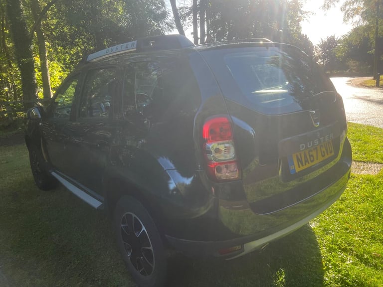 DACIA DUSTER 1.5 Prestige One owner from dCi 110 4x2 Auto Black Auto Diesel 2017
