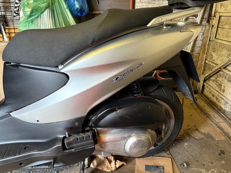 Honda ses dylan 125