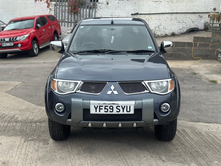 2010 Mitsubishi L200 Double Cab DI-D Raging Bull 4WD 134Bhp PICK UP Diesel Manual