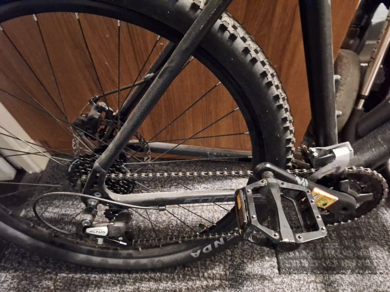 image for Carrera vengeance 27.5 (recently passed health check)