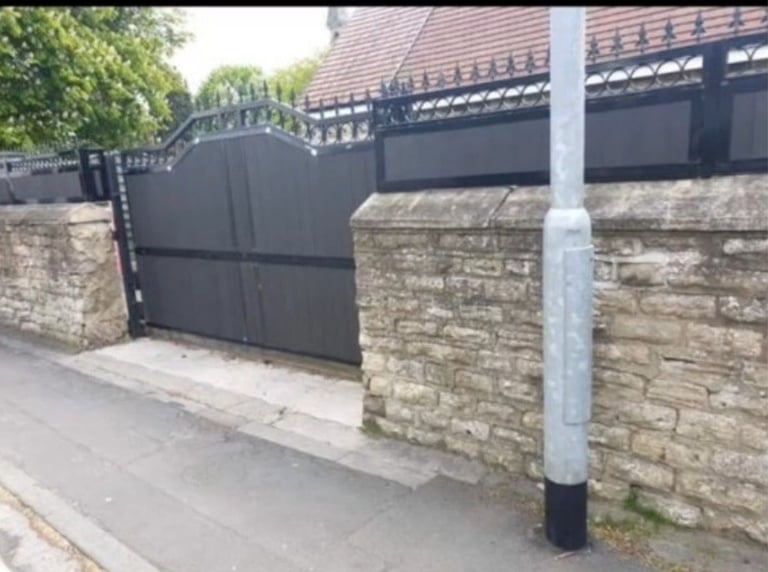 Gate's 