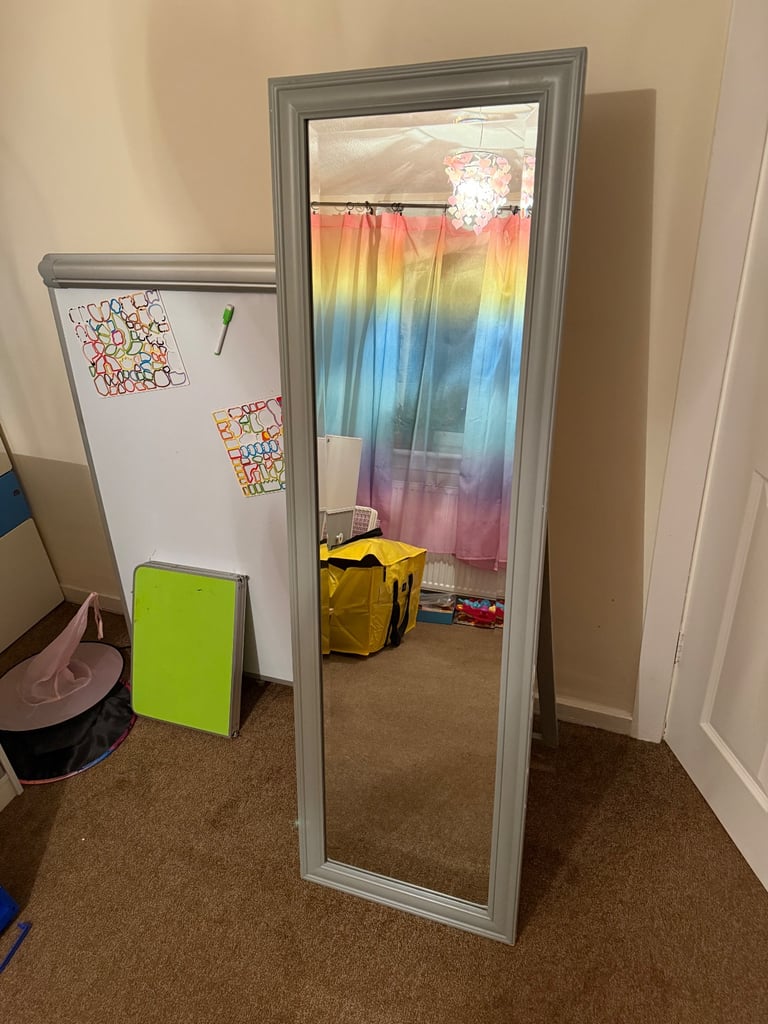 image for Free standing mirror for free