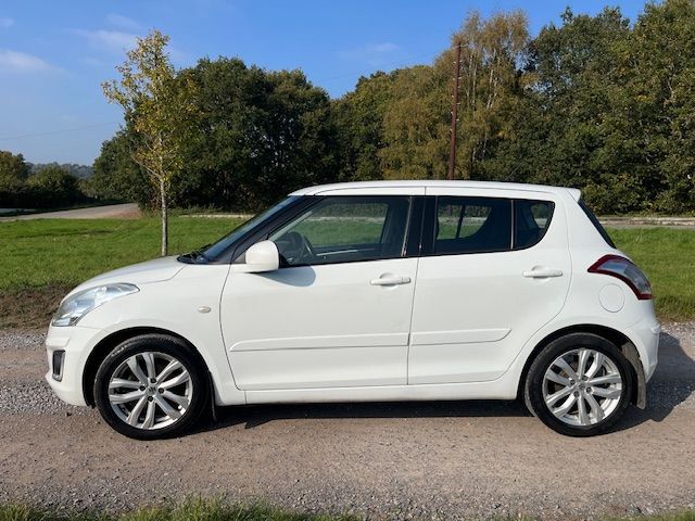 image for Suzuki, SWIFT SZ3, Hatchback, 2013, Manual, 1242 (cc), 5 doors