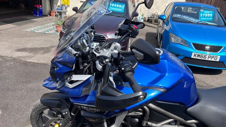 Triumph Tiger Explorer XRT 66 reg 2017 20k service history 2 owners heated seats