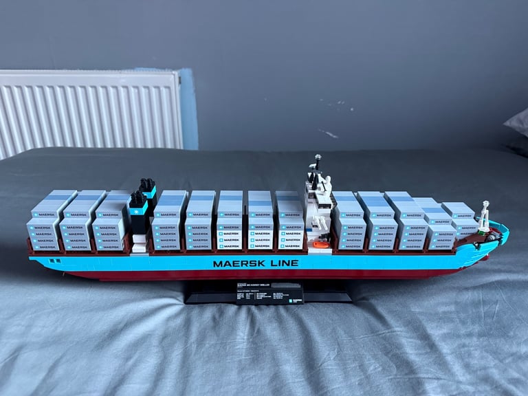 image for Lego 10241 - Maersk Line Triple-E
