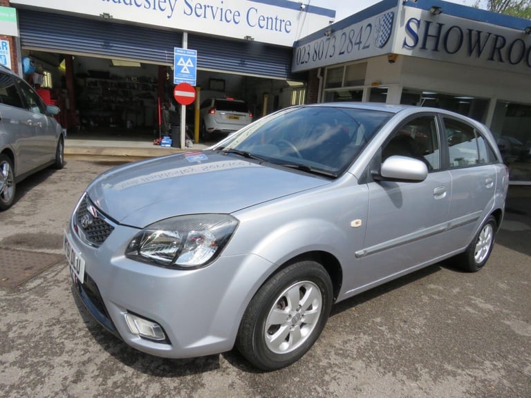 2011 Kia Rio 1.4 2 IPD 5dr HATCHBACK Petrol Manual