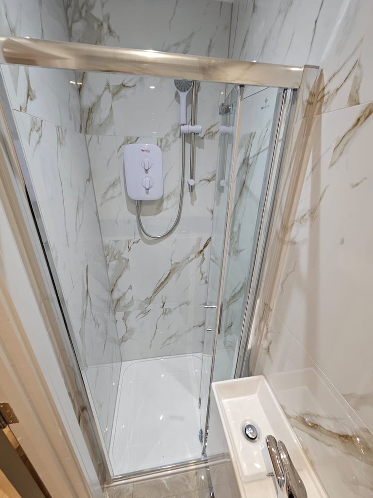 BEDSIT STUIDO PROPERTY QUARRY ROAD ME15