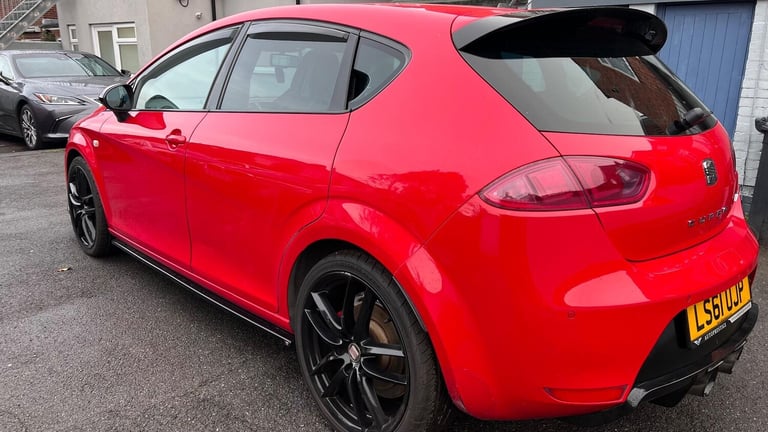 2011 SEAT Leon 2.0 TSI Cupra R Euro 5 5dr Petrol