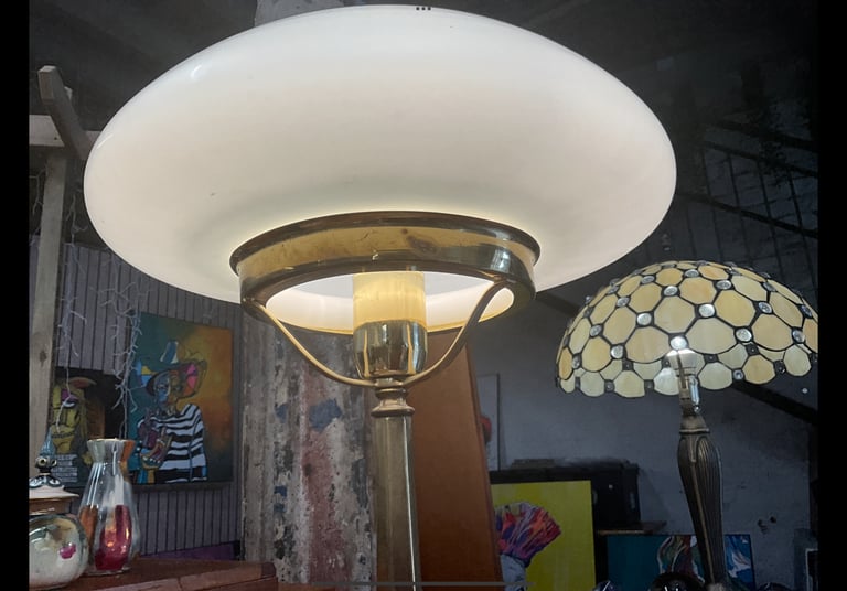 Pair of Tiffany style lamps in good working order