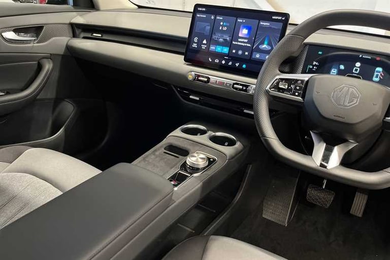 2025 MG MG S5 64kWh SE Long Range SUV 5dr Electric Auto (231 ps) SUV Electric Automatic