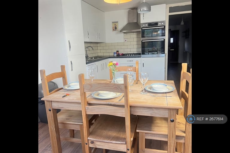 4 bedroom house in Addison, Newcastle Upon Tyne, NE6 (4 bed) (#2677614)