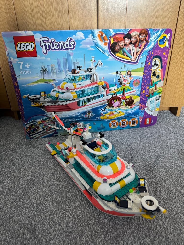Lego Friends - rescue mission boat 41381