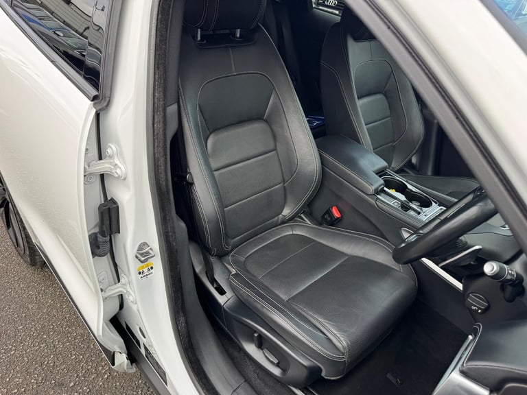 2017 Jaguar F-Pace 3.0 D300 V6 S Auto AWD Euro 6 (s/s) 5dr ESTATE Diesel Automatic