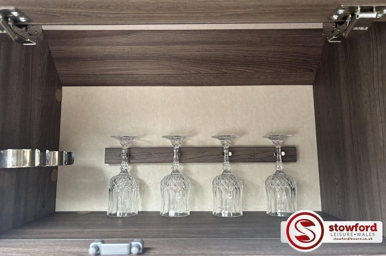 2019, Auto-Sleepers Broadway FB, Pre-Owned Motorhome