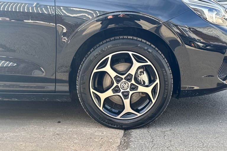 2025 MG MG3 105243 Hatchback Hybrid Automatic