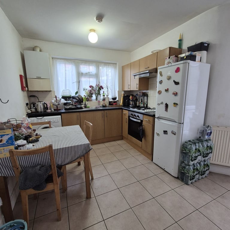 CALL NOW TO VIEW STUNNING 1 BED GROUND FLOOR GARDEN FLAT ON WOODLANDS ROAD E17 3LD!
