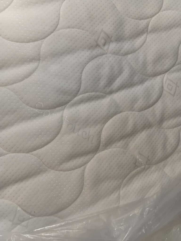 Single mattress 