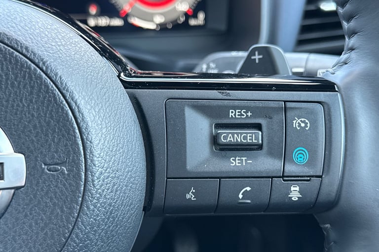 2021 Nissan Qashqai 1.3 DiG-T MH 158 Tekna 5dr Xtronic Hatchback Petrol Automatic