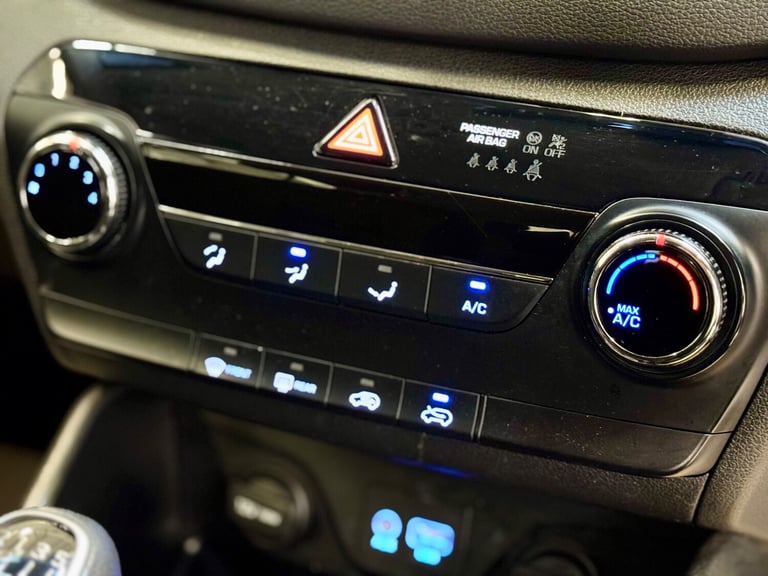 2015 Hyundai Tucson Hyundai Tucson S 1.7 CRDi Blue Drive  Grey Metallic  Low