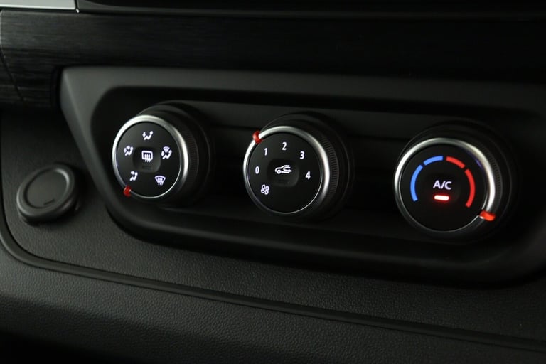2025 Renault Trafic SL30 Blue dCi 130 Extra [Safety] Van PANEL VAN DIESEL Manual