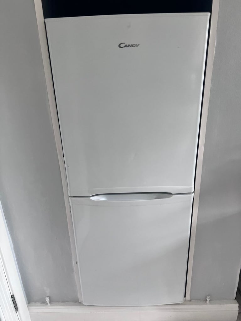 Candy fridge freezer 