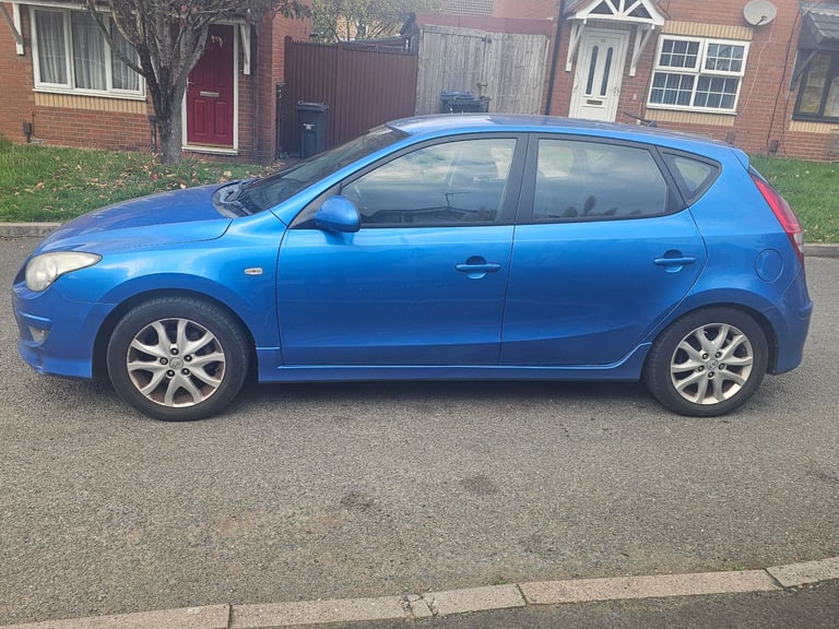 Hyundai, I30, Hatchback, 2010, Manual, 1582 (cc), 5 doors