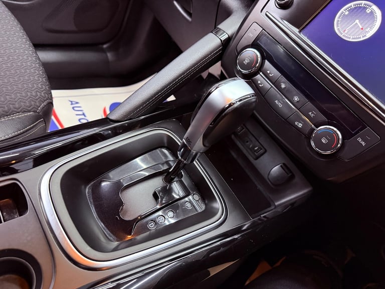 2017 Renault Kadjar 1.5 dCi Dynamique S Nav EDC Euro 6 (s/s) 5dr HATCHBACK Diesel Automatic