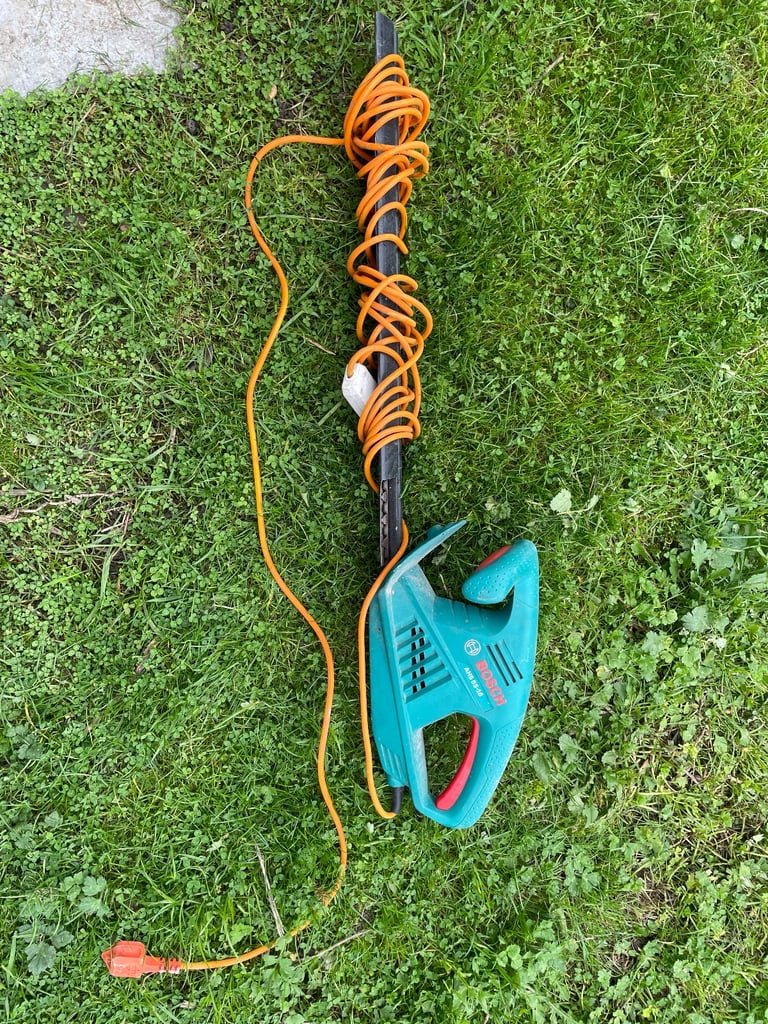 Bosch corded electric hedge trimmer 