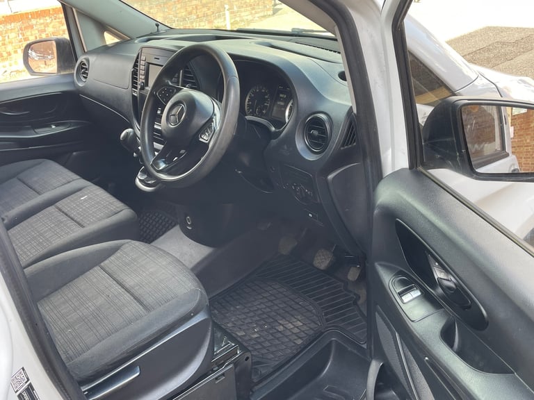 NO VAT 2019 Mercedes VITO 115HP, FSH, EURO 6, 12 months MOT