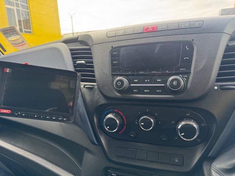 2020 Iveco Daily 3.0 Auto Curtain side Box 1 previous owner finance available  NA Diesel Automatic