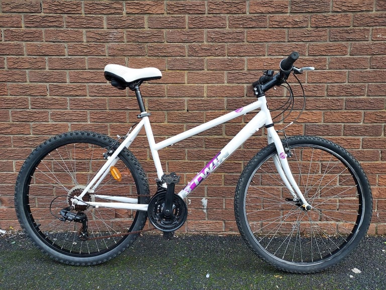 ROCKRIDER MOUNTAIN BIKE - RBK 3753