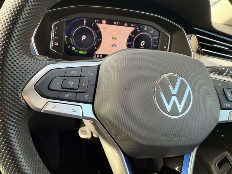 2023 Volkswagen Passat 1.4 TSI 13kWh GTE Advance Estate 5dr Petrol Plug-in Hybrid DSG Euro 6 (s/s...