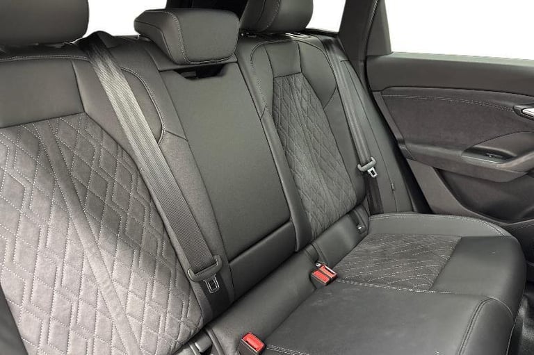 2025 Audi Q6 e-tron Q6 SUV Edition 1 e-tron performance  225,00 kW Estate ELECTRIC Automatic